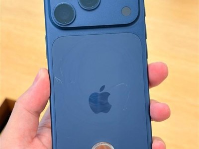 苹果线下店摆出iPhone17系列真机:铝合金机身首日即已伤痕累累