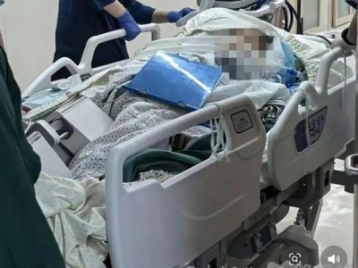 女子误踩遗弃10年的氢氟酸去世,律师:遗弃者或涉及污染环境罪,追诉时效15年