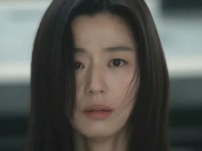 全智贤彻底不装了?塌房其实早有迹可循……